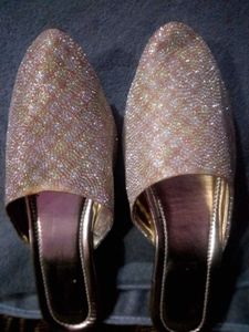 Beautiful Foot Wear For Women