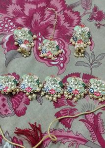 Kundan &amp; Pearl Hair Accessory
