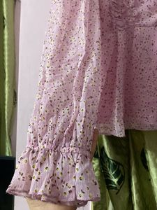 MAX top With Ruffled Sleeves