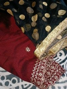 Embroidered Dupatta Set - Maroon &amp; Black