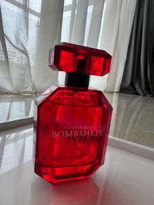 Victoria’s Secret Bombshell Intense Parfume