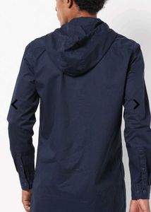 Hooded Longline Shirt With Flap Pockets.