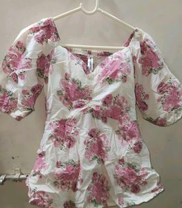 Floral Puff Sleeve Top