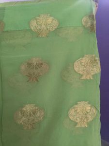 combo of two sarees silk fabric nd zari work