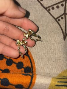 Bow Earing Golden Colour