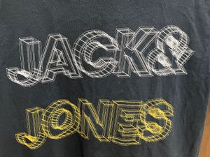 2 Men’s T-shirts Combo