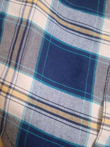 Blue &amp; White Plaid Flannel Shirt/coat