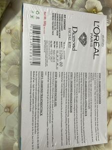 L’Oreal Paris Diamond Facial Kit 500 Gm