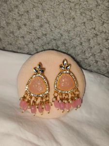 Preachy Pink Colour Earings