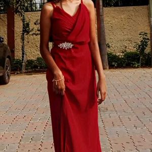 Elegant Red Maxi Dress with padding inside
