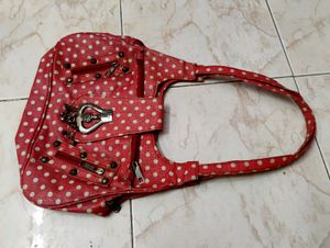 Cute Hand Bag With Freebie