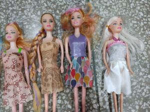 Dolls Medium Quality