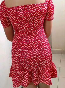 SHEIN Daisy Print Red Dress🍒🍷🎀