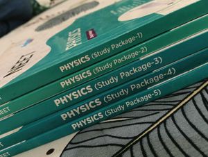 Aakash NEET Physics Study Package