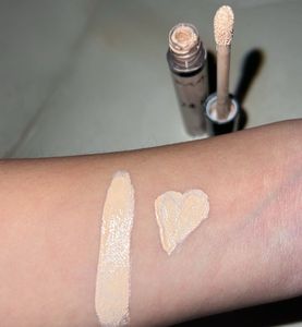 MAC 24H Concealer