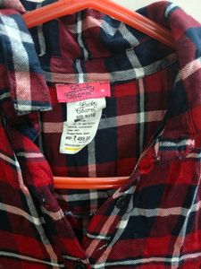 Checks Top
