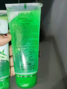 Nexa Neem &amp; Aloevera Face Wash