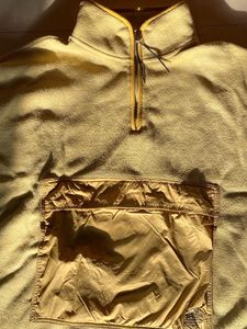 H&amp;M Men’s Beige zip Top Sweatshirt! Size
