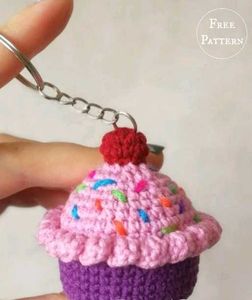 Cupcake Keychain
