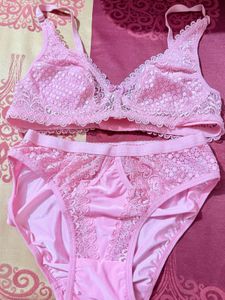 Lace Lingerie Set