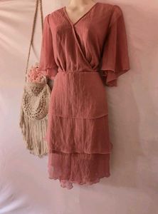 Beautiful pink flared dress 💗