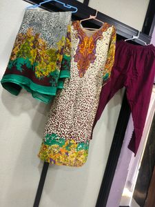 PAKISTANI DRESS STRAIGHT STYLE FULL PAIR.