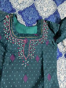 Embroidered Green Kurta