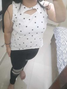 Coorset With Knee Cut Pants