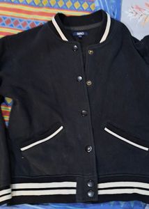 Versinity  Jacket Black And White