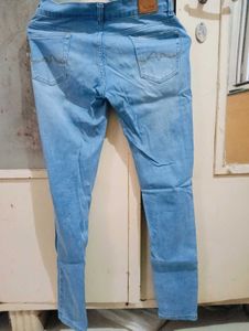 In Good Condition Jeans