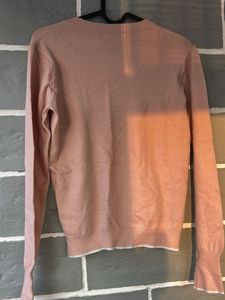 Elegant Pink Knit Sweater