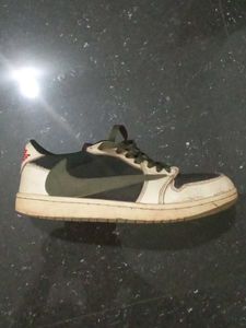 Nike Air Travisscott olive green edition