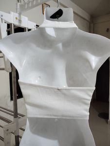 Xs- White Halter Neck Crop Top