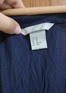 Sleeveless Party Wear Blue Top