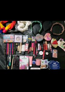 2 random products with freebie