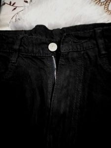 Black Rugged Cargo Jeans