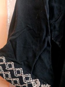 Elegant Black Kurta with Embroidery