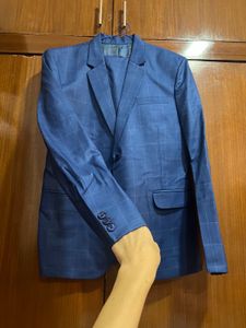 Suit