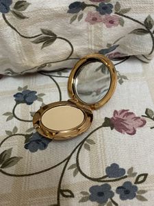 Charlotte Tilbury Compact (mini)