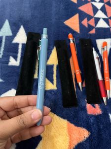 Assorted Pen Set