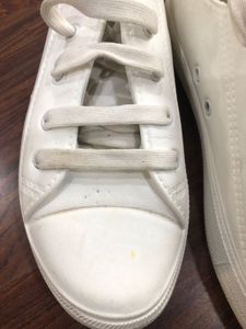 White Casual Shoes UK7