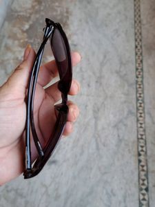 Sunglass