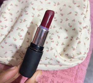 Swiss Beauty Lipstick