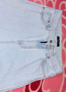 Light Wash Ripped Denim Jeans