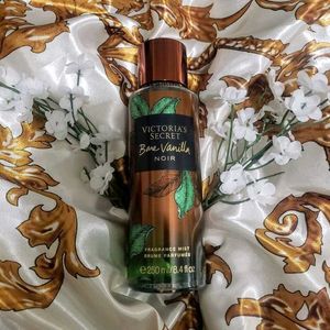 Victoria&#39;s Secret Body Mist Bare Vanilla Noir
