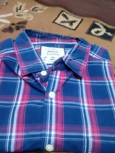 Branded shirt42 For Sale