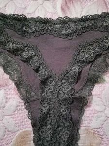 Cotton Lace Thong Panty
