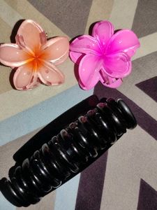 flower clutcher and a claw clip
