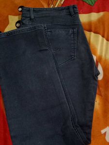 FLU Jeans