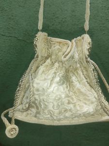 White Heavy Stone Purse 😍👜